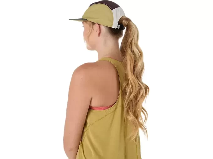 CASQUETTE ASICS À 5 PANNEAUX